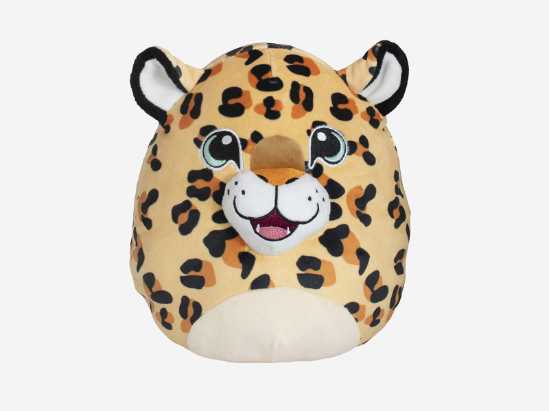 leopard-small-front.jpg